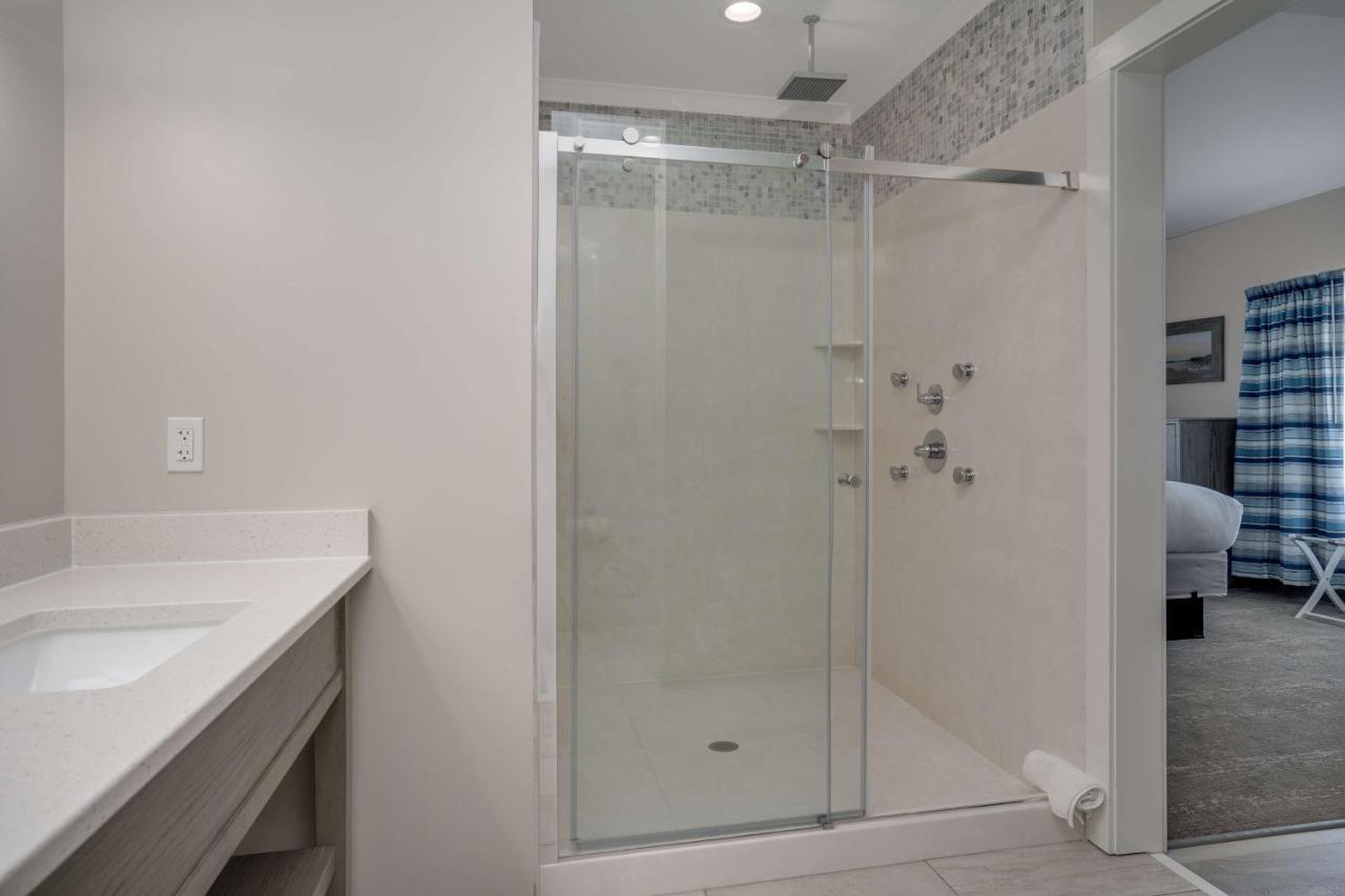 Lighthouse Suites - Best Western Signature Collection Emerald Isle Ngoại thất bức ảnh
